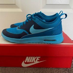 Women’s Nike Air Max Thea